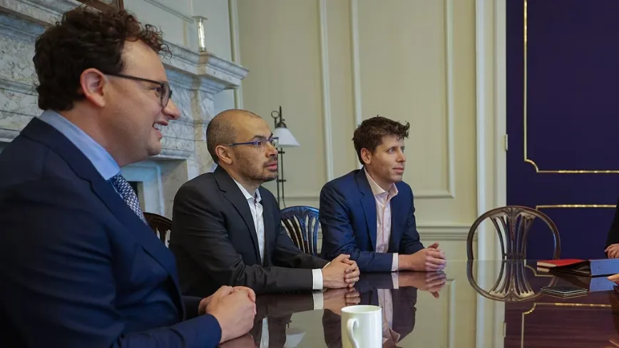 Class action accuses Anthropic, OpenAI, Google and SpaceXAI of coordinating to slow AI progress